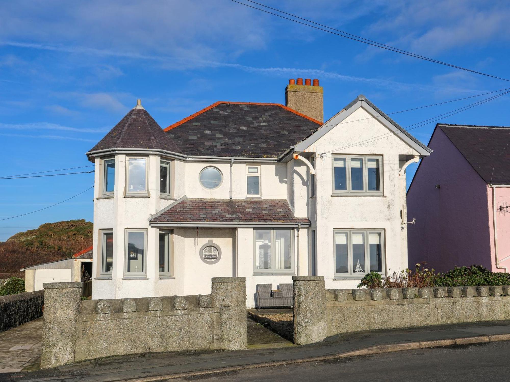 Min Y Mor Trearddur Bay Villa ภายนอก รูปภาพ